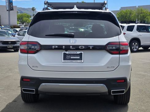 New 2026 Honda Pilot Elite image 6