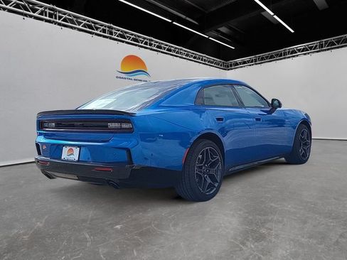 New 2026 Dodge Charger R/T AWD/4WD image 5