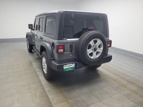 Used 2018 Jeep Wrangler Unlimited Sport S AWD/4WD image 5