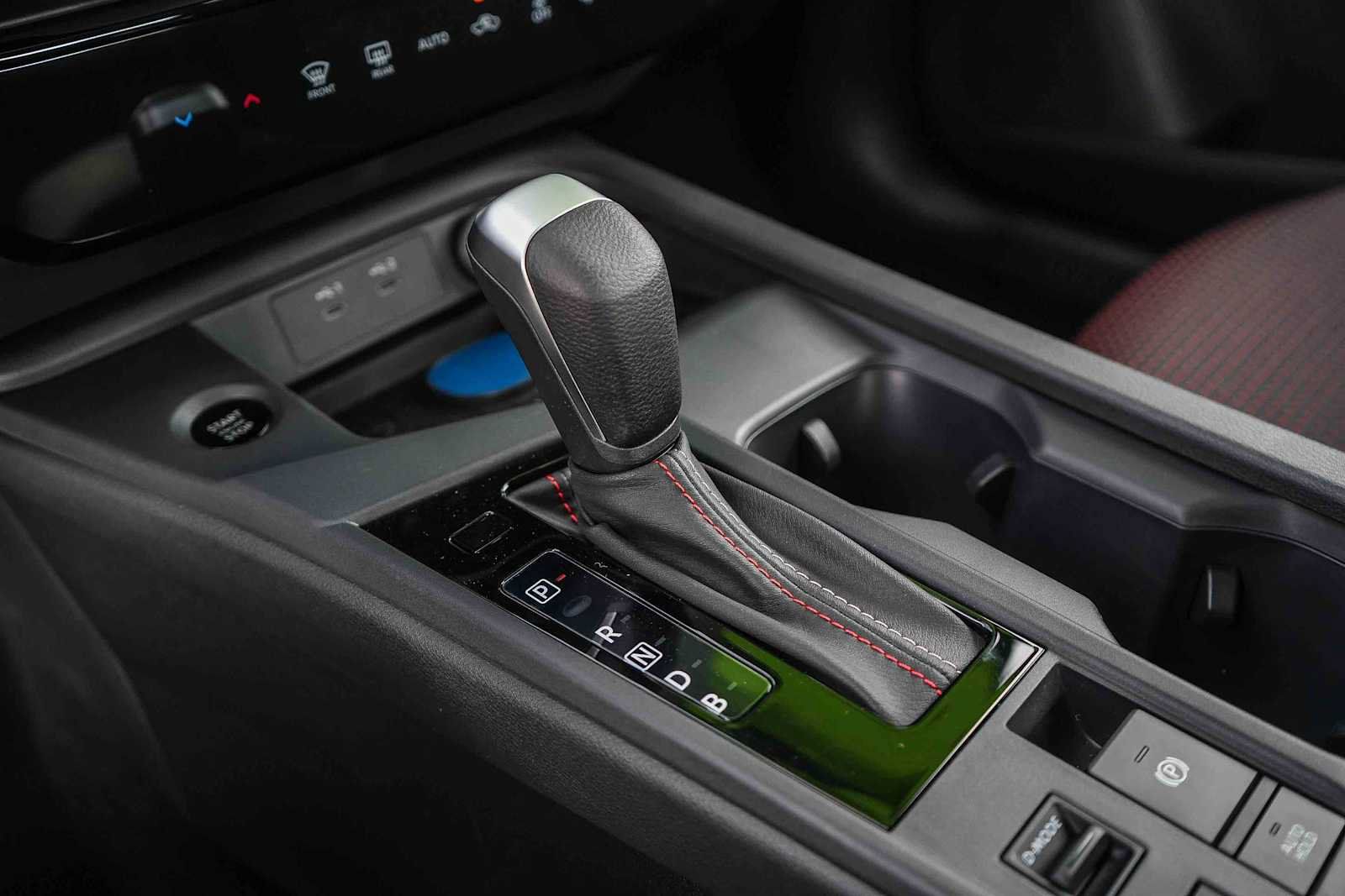 New 2027 Nissan Sentra SR w/ Floor Mat Package FWD image 21