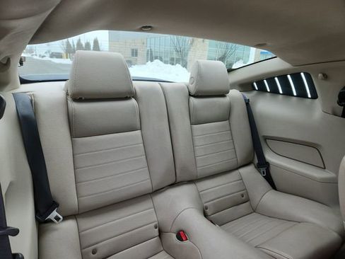 Used 2011 Ford Mustang Premium w/ 202A Rapid Spec Order Code image 27