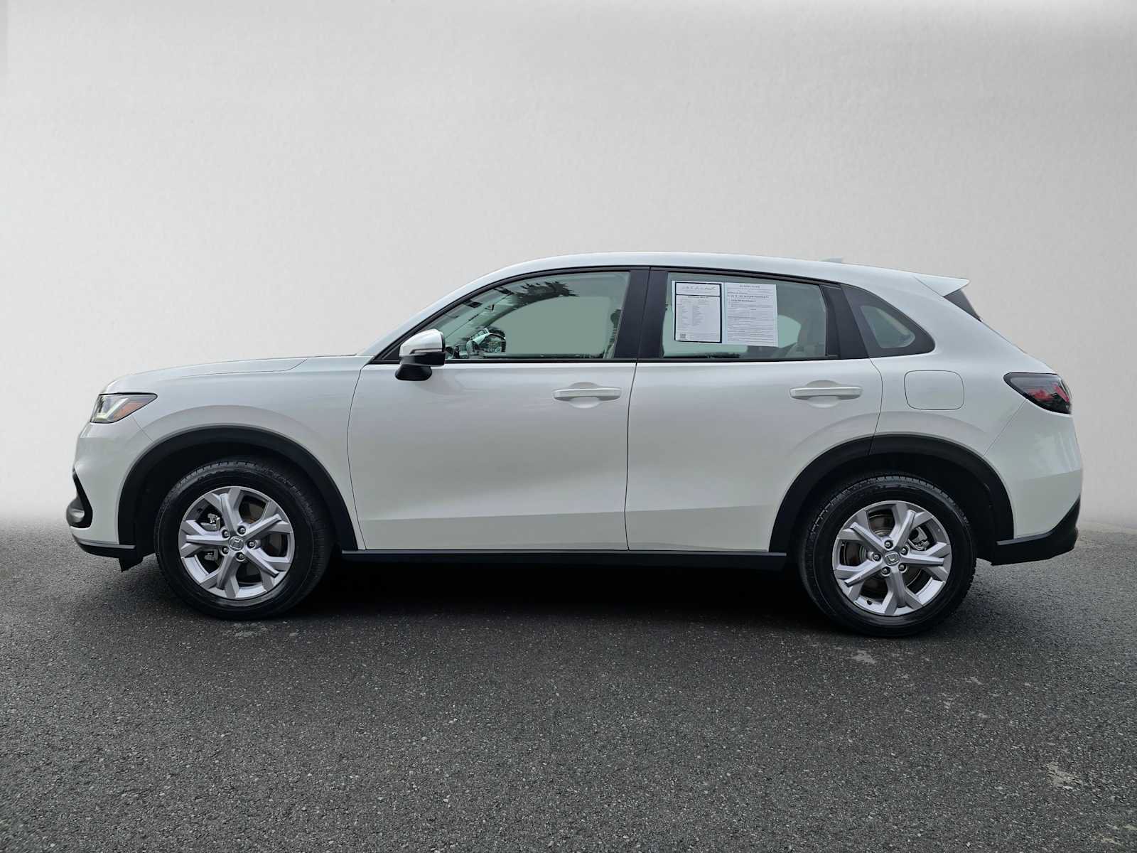 Used 2024 Honda HR-V LX image 6
