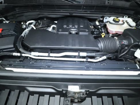 Used 2024 GMC Sierra 1500 Elevation AWD/4WD image 34