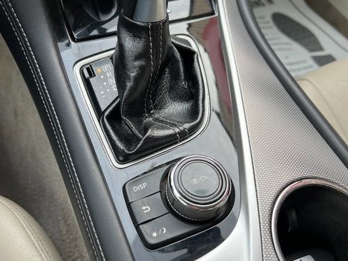 Used 2014 INFINITI Q50 Premium image 23