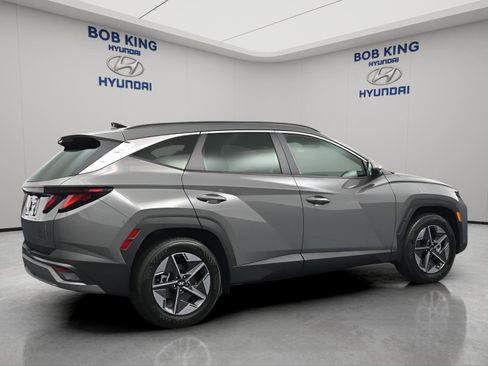 New 2026 Hyundai Tucson SEL FWD image 4