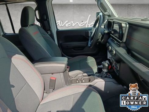Used 2026 Jeep Gladiator Rubicon AWD/4WD image 24