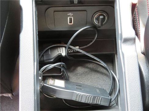 Used 2021 Ford Mustang GT Premium w/ Equipment Group 401A RWD image 8
