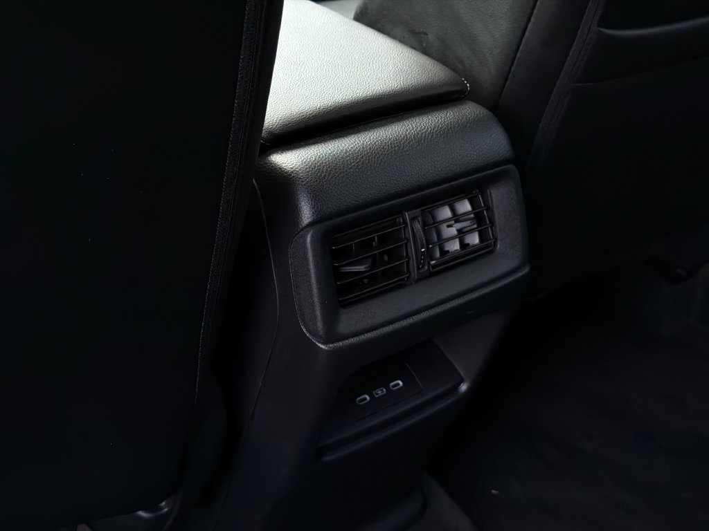 Used 2025 Honda CR-V EX-L image 22