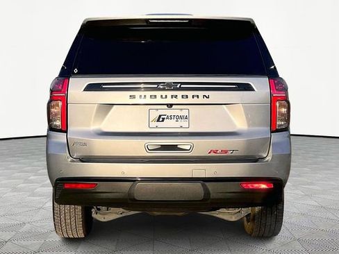 Used 2024 Chevrolet Suburban RST w/ Luxury Package image 6