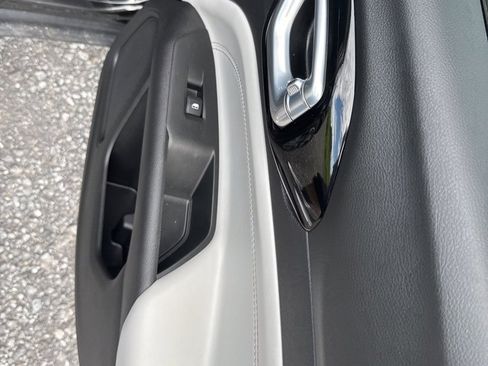 Used 2022 Jeep Compass Limited image 28