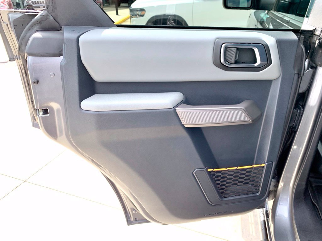 Used 2023 Ford Bronco Badlands AWD/4WD image 16