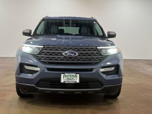 Used 2021 Ford Explorer XLT w/ Equipment Group 202A AWD/4WD image 29