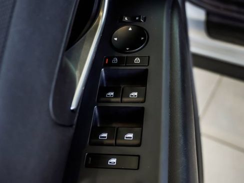 Certified 2025 Hyundai Tucson SEL FWD image 37