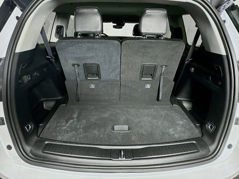 Used 2023 Jeep Grand Cherokee L Limited image 29