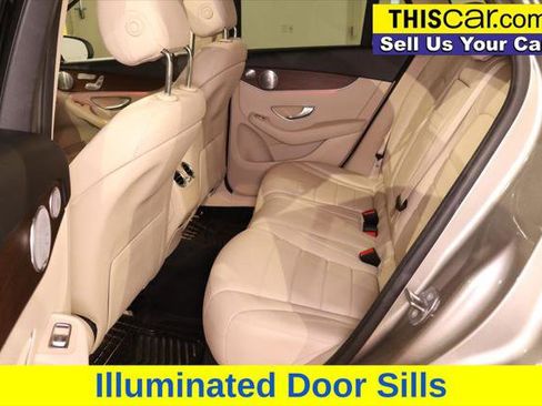 Used 2020 Mercedes-Benz GLC 300 image 27