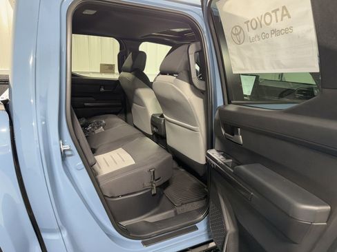 New 2026 Toyota Tacoma TRD Off-Road w/ TRD Off Road Upgrade Package AWD/4WD image 14