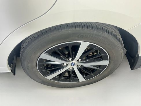 Used 2023 Subaru Impreza Premium image 29