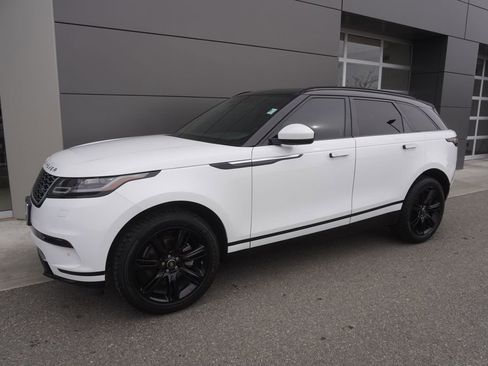 Used 2020 Land Rover Range Rover Velar S image 3