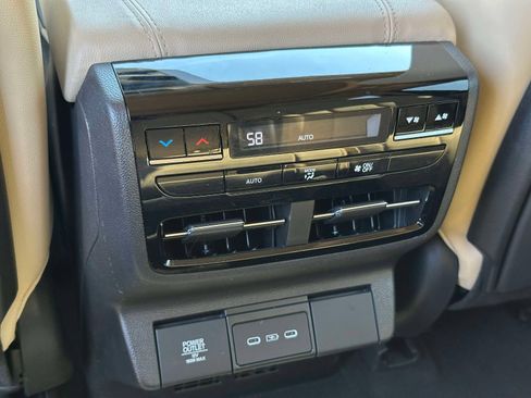 Certified 2025 Acura MDX SH-AWD image 15