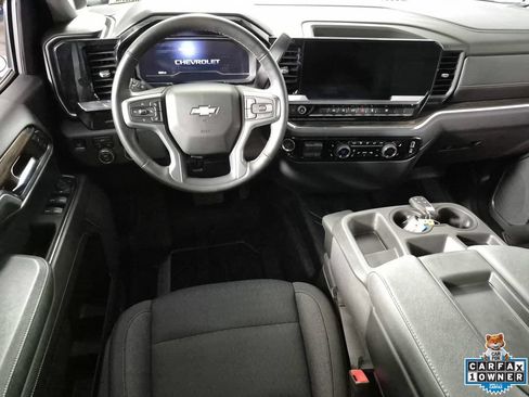 Used 2023 Chevrolet Silverado 1500 LT AWD/4WD image 11