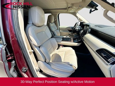 Used 2019 Lincoln Navigator Reserve AWD/4WD image 32