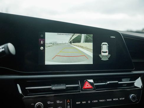 New 2026 Kia Niro Wind FWD image 25