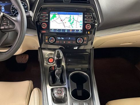 Used 2017 Nissan Maxima 3.5 SL image 14