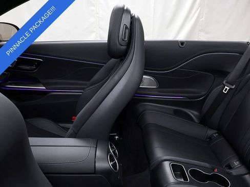Certified 2024 Mercedes-Benz CLE 300 4MATIC Cabriolet image 16