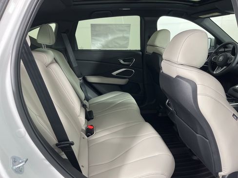 New 2026 Acura RDX SH-AWD image 12