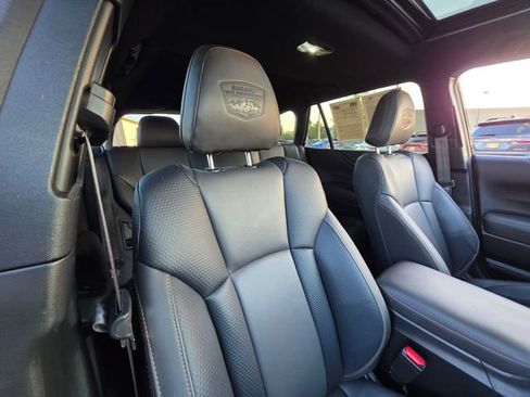 Used 2022 Subaru Outback Wilderness image 12