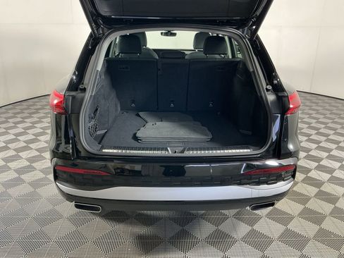 Used 2025 Audi Q5 Premium Plus w/ Premium Plus AWD/4WD image 22
