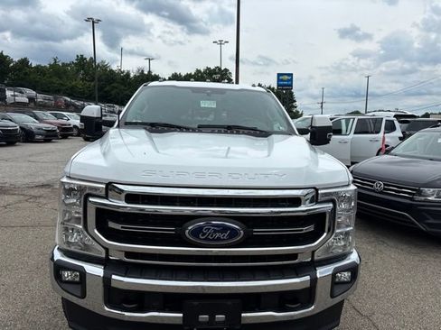 Used 2021 Ford F250 Lariat w/ Lariat Value Package AWD/4WD image 2