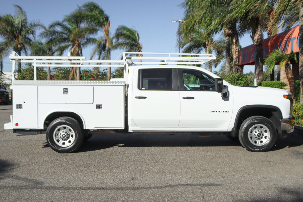 Used 2022 Chevrolet Silverado 3500 W/T w/ WT Convenience Package AWD/4WD image 11