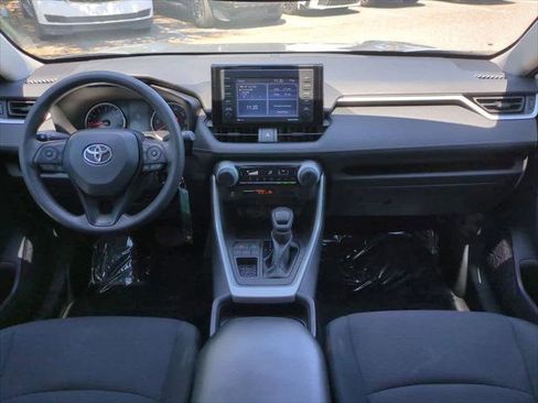 Certified 2020 Toyota RAV4 LE image 14