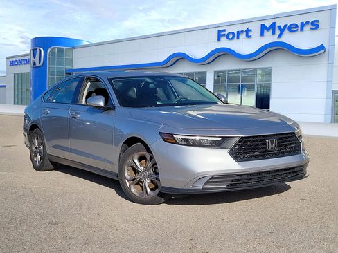 Used 2024 Honda Accord EX image 1