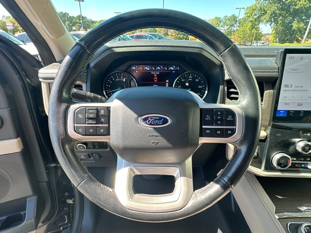 Used 2024 Ford Expedition Limited RWD image 18