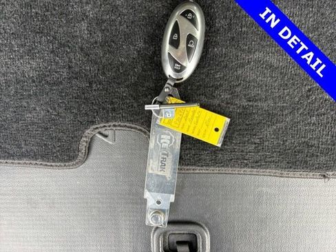 Used 2025 Hyundai Santa Fe SE image 20