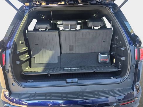 Used 2025 Toyota Sequoia Platinum AWD/4WD image 14
