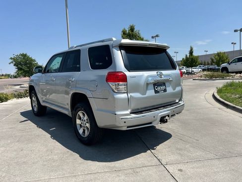 Used 2012 Toyota 4Runner SR5 AWD/4WD image 6