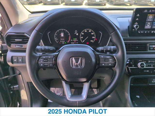Certified 2025 Honda Pilot EX-L image 15