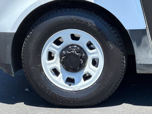 Used 2023 Chevrolet Brightdrop 600 w/ Active Safety Package 2 AWD/4WD image 29