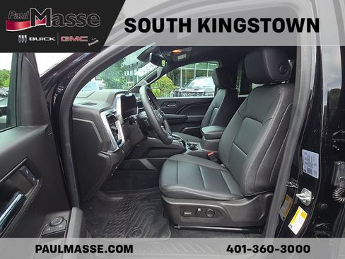 Used 2024 GMC Canyon Elevation w/ Elevation Premium Package AWD/4WD image 17