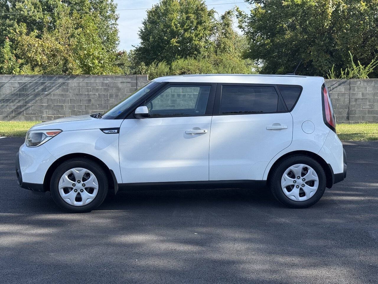Used 2015 Kia Soul FWD image 8