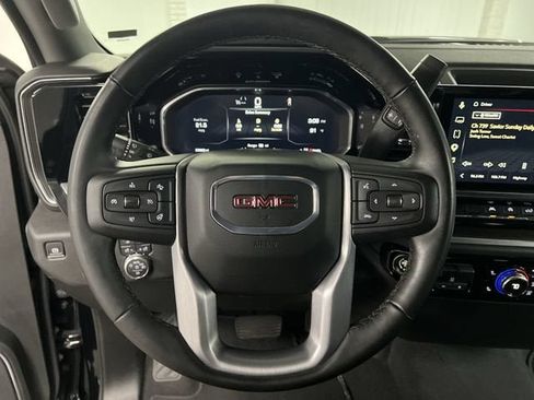 Certified 2026 GMC Sierra 1500 SLT AWD/4WD image 11