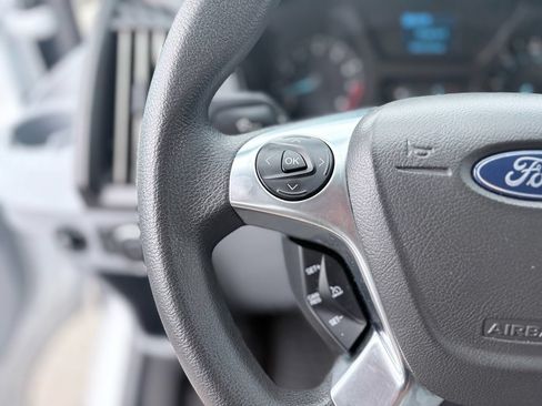 Used 2019 Ford Transit 350 XLT RWD image 22