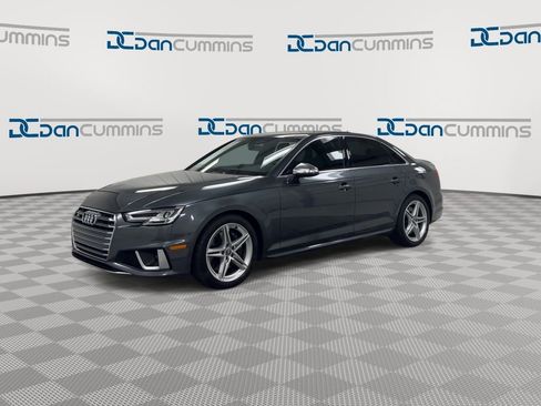 Used 2019 Audi S4 Premium w/ Convenience Package AWD/4WD image 4