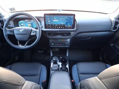 Used 2025 Ford Bronco Sport Outer Banks w/ Outer Banks Tech Package+ image 10