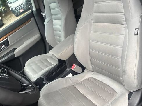 Used 2019 Honda CR-V EX image 17