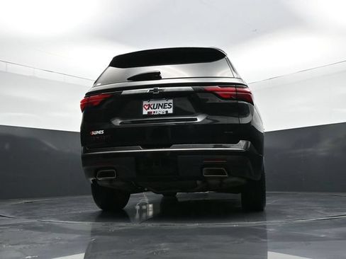 Used 2023 Chevrolet Traverse Premier w/ Redline Edition AWD/4WD image 58