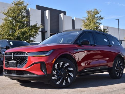 New 2026 Lincoln Nautilus Reserve w/ Jet Appearance Package image 1